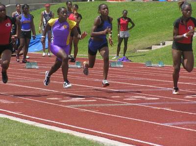 2005 Track Houston Track Meet — photo 96