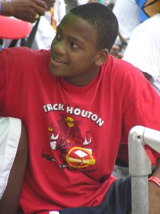 Cover photo — 2005 USATF Youth Outdoor National — Knoxville TN