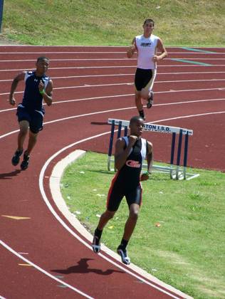 2009 Spring Track Meets — photo 2