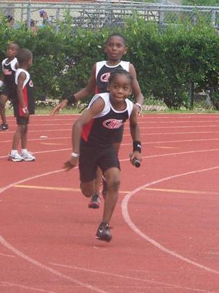 2009 Spring Track Meets — photo 57