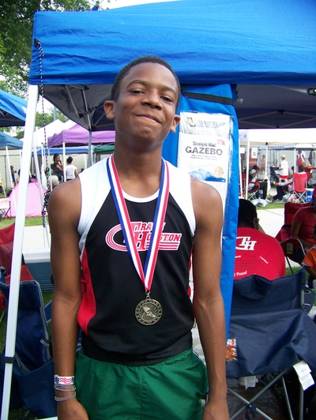 2009 Spring Track Meets — photo 63