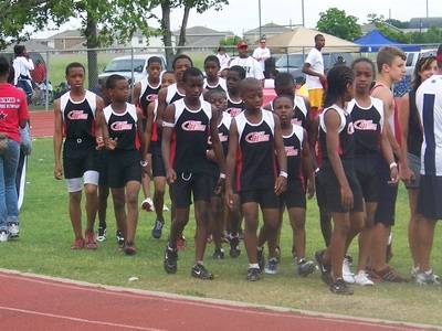 2009 Spring Track Meets — photo 71