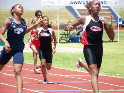 2009 Spring Track Meets — photo 79