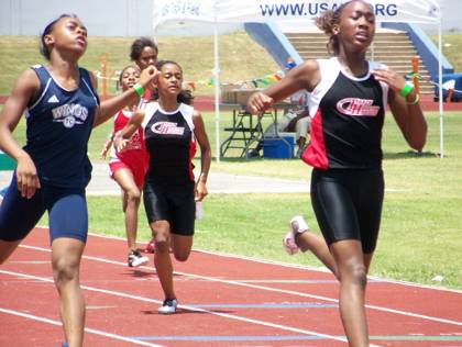 2009 Spring Track Meets — photo 80