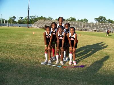 2009 Spring Track Meets — photo 97