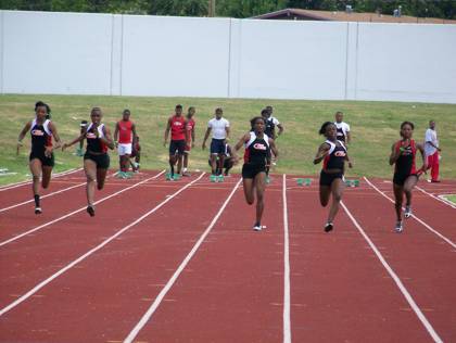 2009 Spring Track Meets — photo 100