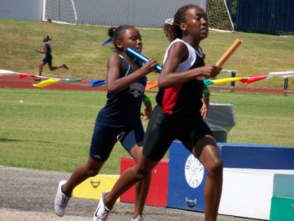 2009 Spring Track Meets — photo 104