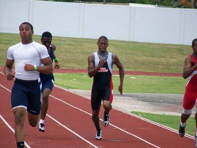 2009 Spring Track Meets — photo 130