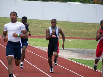 2009 Spring Track Meets — photo 131