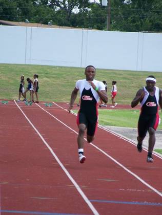 2009 Spring Track Meets — photo 134