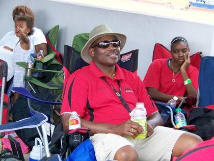 2009 Spring Track Meets — photo 137