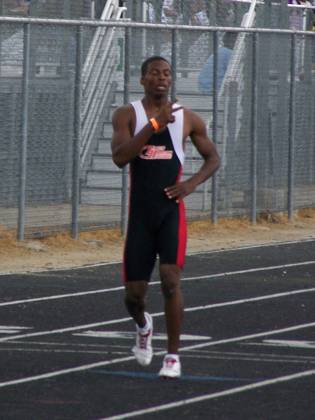 2009 Spring Track Meets — photo 143