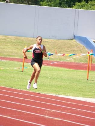 2009 Spring Track Meets — photo 154