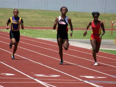2009 Spring Track Meets — photo 168