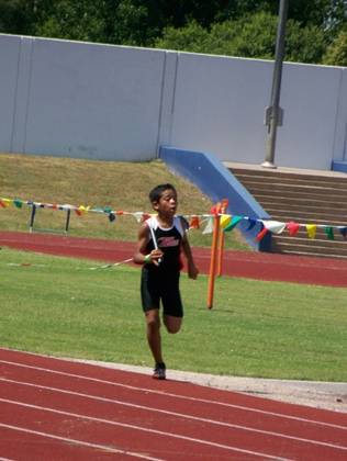 2009 Spring Track Meets — photo 172
