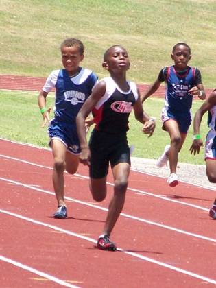 2009 Spring Track Meets — photo 178