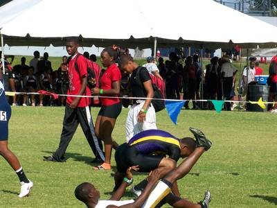 2009 Spring Track Meets — photo 184