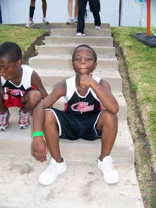 2009 Spring Track Meets — photo 192