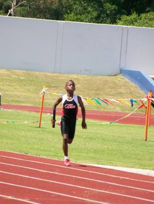 2009 Spring Track Meets — photo 201