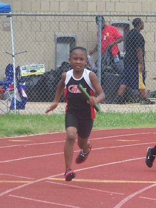 2009 Spring Track Meets — photo 220
