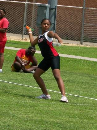 2009 Spring Track Meets — photo 229