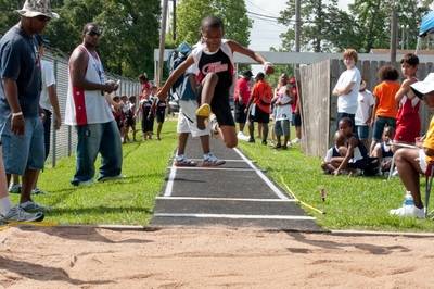 2010 General Action Pics — By Cedric Jenkins — photo 106