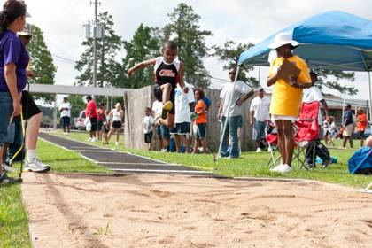 2010 General Action Pics — By Cedric Jenkins — photo 115