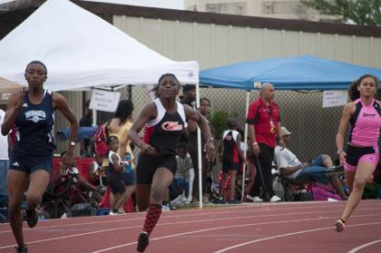 2010 Spring Track Meets Part 1 — By Melvin Parker — photo 76