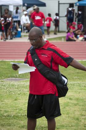 2010 Spring Track Meets Part 1 — By Melvin Parker — photo 92