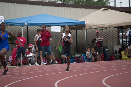 2010 Spring Track Meets Part 1 — By Melvin Parker — photo 102