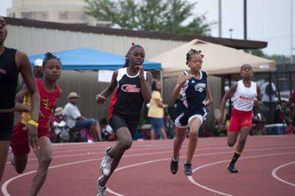 2010 Spring Track Meets Part 1 — By Melvin Parker — photo 128