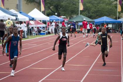 2010 Spring Track Meets Part 1 — By Melvin Parker — photo 134