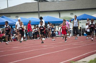 2010 Spring Track Meets Part 1 — By Melvin Parker — photo 141