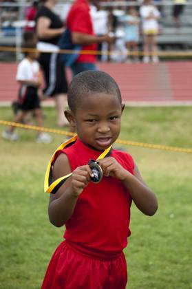 2010 Spring Track Meets Part 1 — By Melvin Parker — photo 155