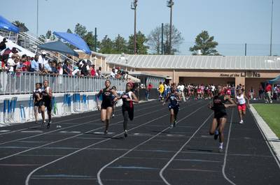 2010 Spring Track Meets Part 1 — By Melvin Parker — photo 167