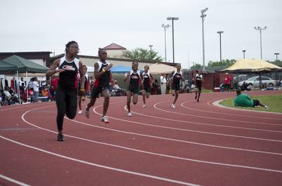2010 Spring Track Meets Part 1 — By Melvin Parker — photo 171
