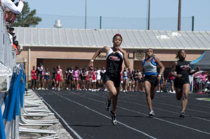 2010 Spring Track Meets Part 1 — By Melvin Parker — photo 204