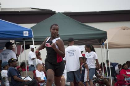 2010 Spring Track Meets Part 1 — By Melvin Parker — photo 208