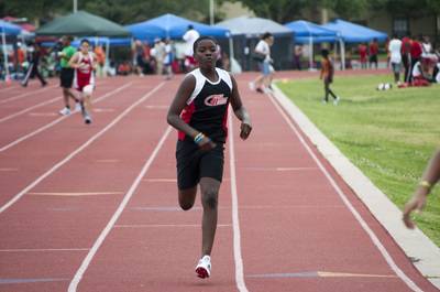 2010 Spring Track Meets Part 1 — By Melvin Parker — photo 243