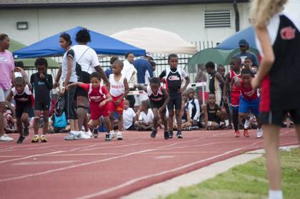 2010 Spring Track Meets Part 1 — By Melvin Parker — photo 287