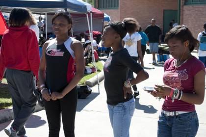 2010 Spring Track Meets Part 1 — By Melvin Parker — photo 289
