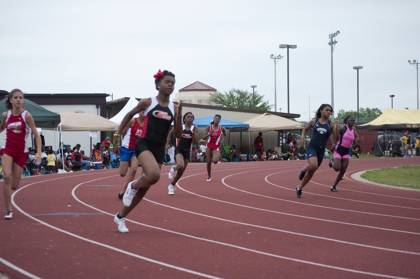 2010 Spring Track Meets Part 1 — By Melvin Parker — photo 293