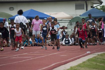 2010 Spring Track Meets Part 1 — By Melvin Parker — photo 306