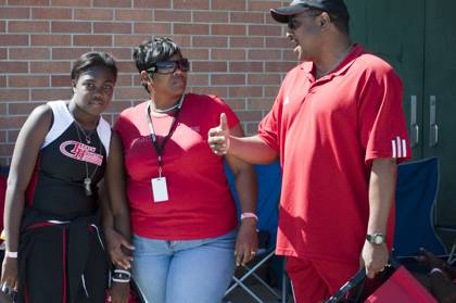 2010 Spring Track Meets Part 1 — By Melvin Parker — photo 310
