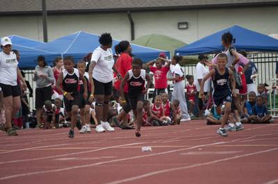 2010 Spring Track Meets Part 1 — By Melvin Parker — photo 338
