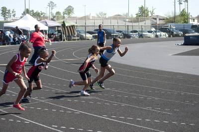 2010 Spring Track Meets Part 1 — By Melvin Parker — photo 364