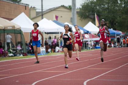 2010 Spring Track Meets Part 1 — By Melvin Parker — photo 383