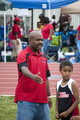 2010 Spring Track Meets Part 1 — By Melvin Parker — photo 385