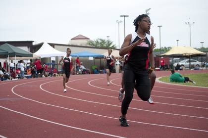 2010 Spring Track Meets Part 1 — By Melvin Parker — photo 401