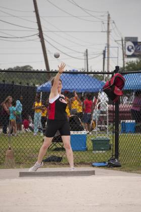 2010 Spring Track Meets Part 1 — By Melvin Parker — photo 410
